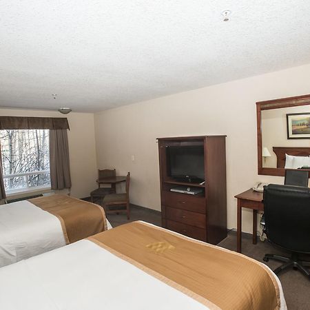 Lakeview Inns & Suites - Chetwynd Extérieur photo