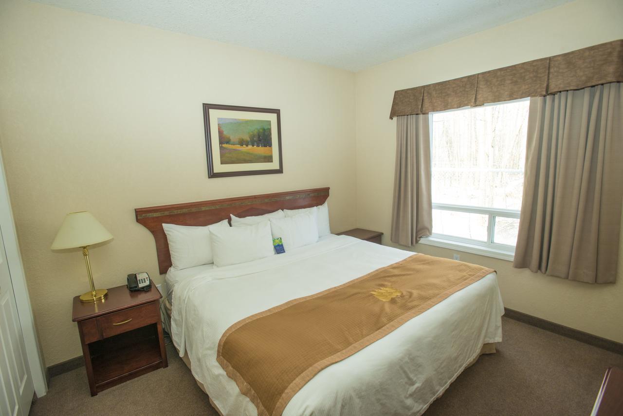 Lakeview Inns & Suites - Chetwynd Extérieur photo