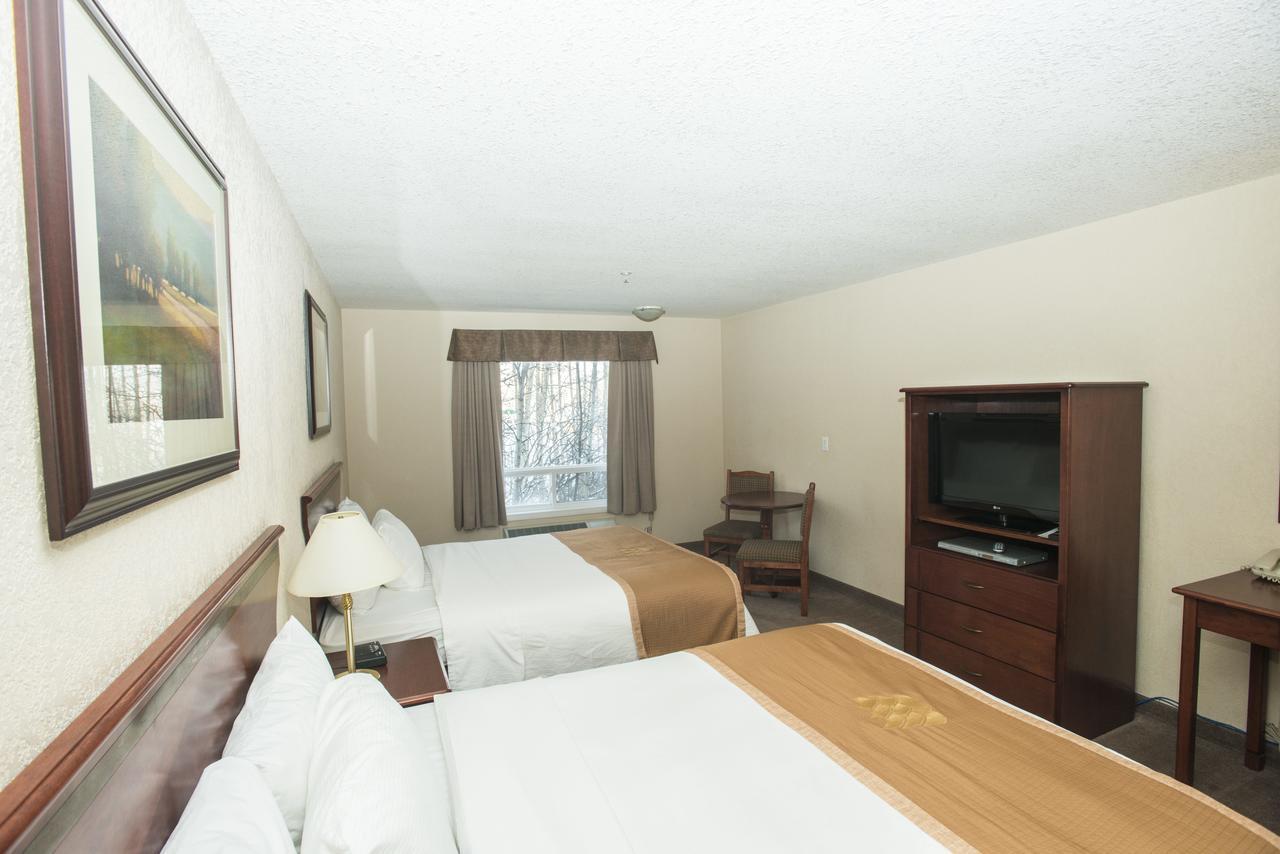 Lakeview Inns & Suites - Chetwynd Extérieur photo