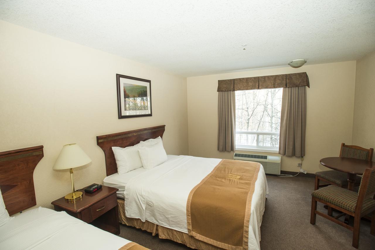 Lakeview Inns & Suites - Chetwynd Extérieur photo